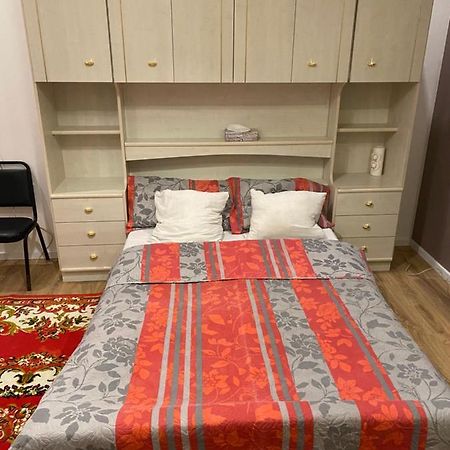 Superbe Appartement Шарлероа Екстериор снимка